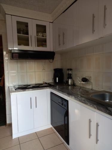 4 Bedroom Property for Sale in Aliwal North Eastern Cape